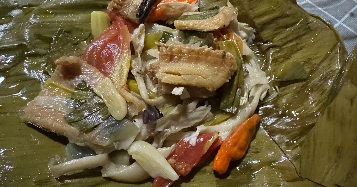 Pepes Ikan Asin Gabus