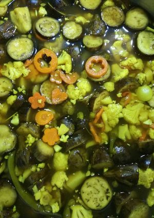 عکسی از دستور ترشی گل کلم