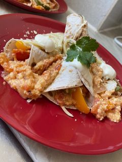 Tortilla lecsó recept fotója