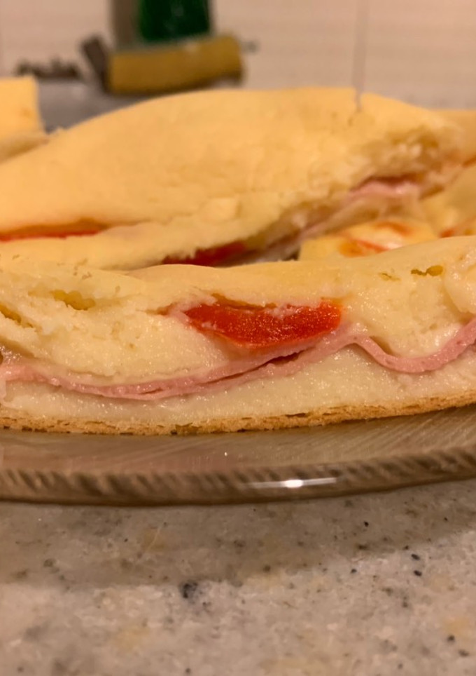 Una foto de Torta de fiambre licuada (con morrón)