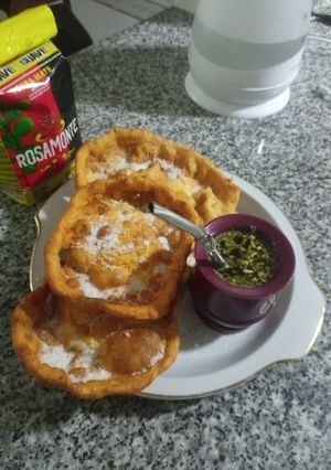 Una foto de Mate con hojuelas