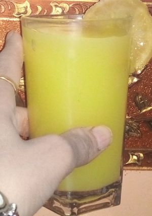 صورة لوصفة عصير القارص والموز والبنة هبااال 🍋🍋🤭