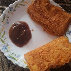 A picture of Low fat Bread pakoda.