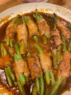 Foto resep Beef vegetable roll with black pepper sauce