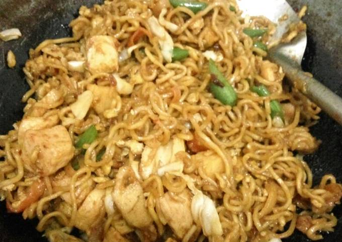 Mie Goreng Olahan Sea Food