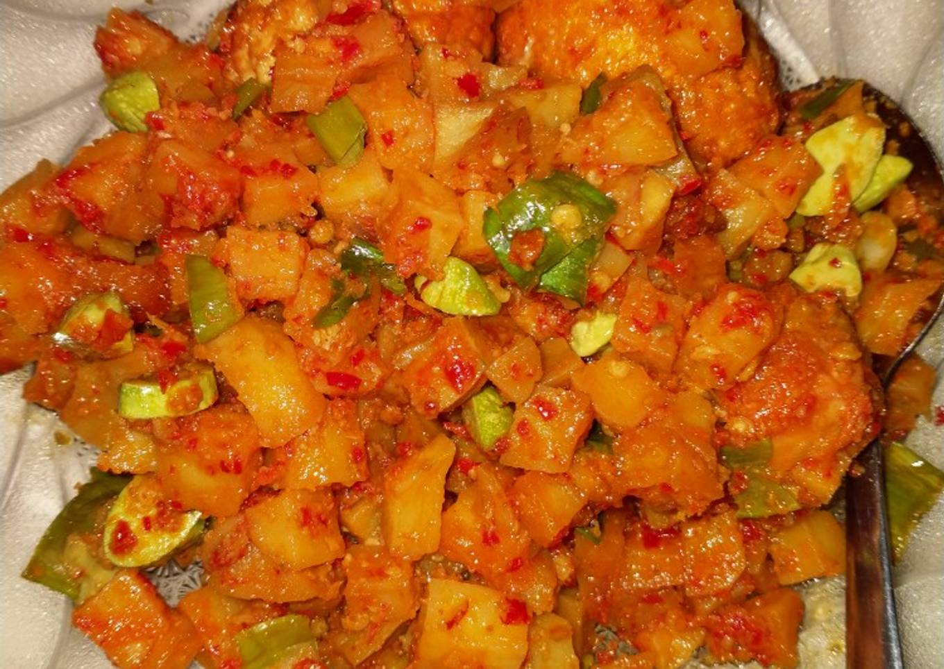 Sambal goreng kentang