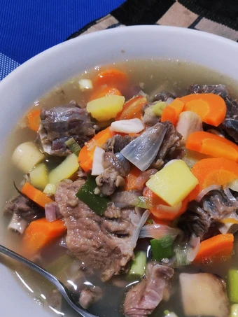 Cara Mudah Membuat Resep Sop buntut sapi asam segar Anti Ribet, Lezat Sekali