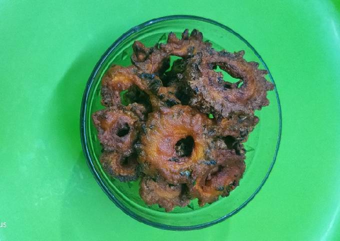 Recipe of Jamie Oliver Bitter Gourd Chips