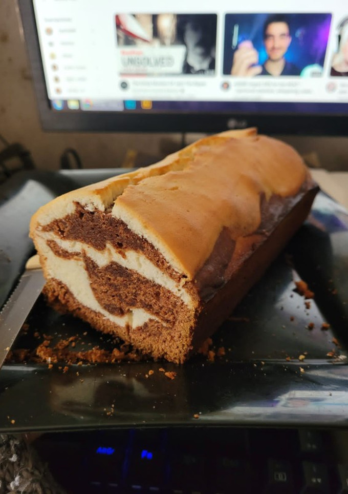 Una foto de Budín Marmolado sin Manteca