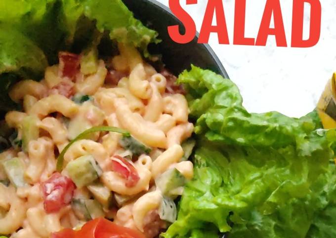 Elbow macaroni salad