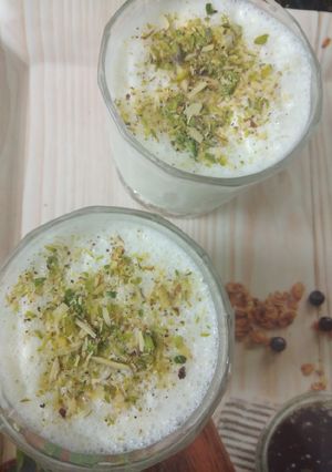 A picture of Guava milk shake.