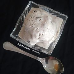A picture of Arrowroot Oreo Vanilla Ice-cream.