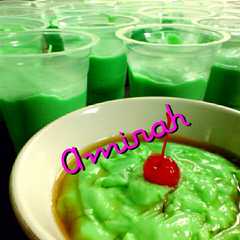 A picture of Bubur sumsum.