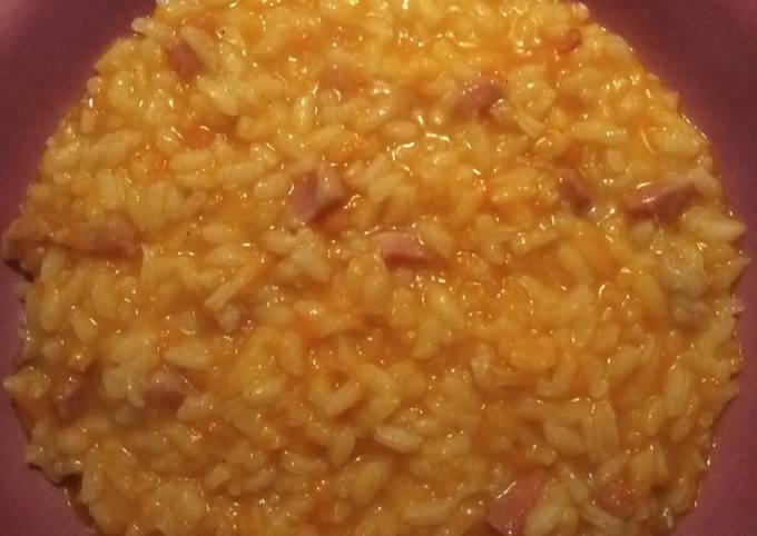 Modo semplice a Preparare Veloce Risotto con zucca e pancetta