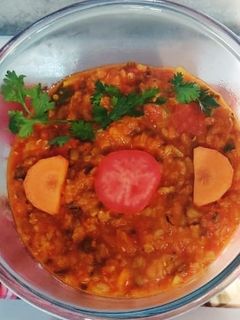 शेजवान खिचड़ी (Schezwan Khichdi recipe in Hindi) रेसिपी मुख्य फोटो