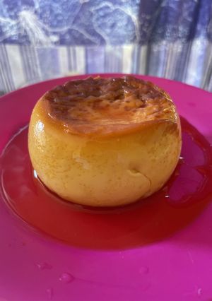 Una foto de Flan en taza