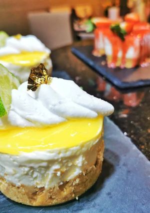 A picture of Lemon cheescake.