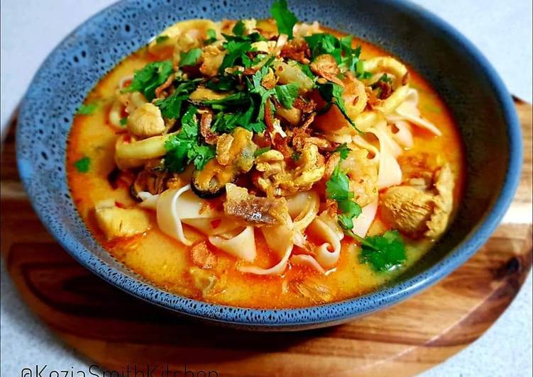 Homemade Laksa (rice noodle soup)