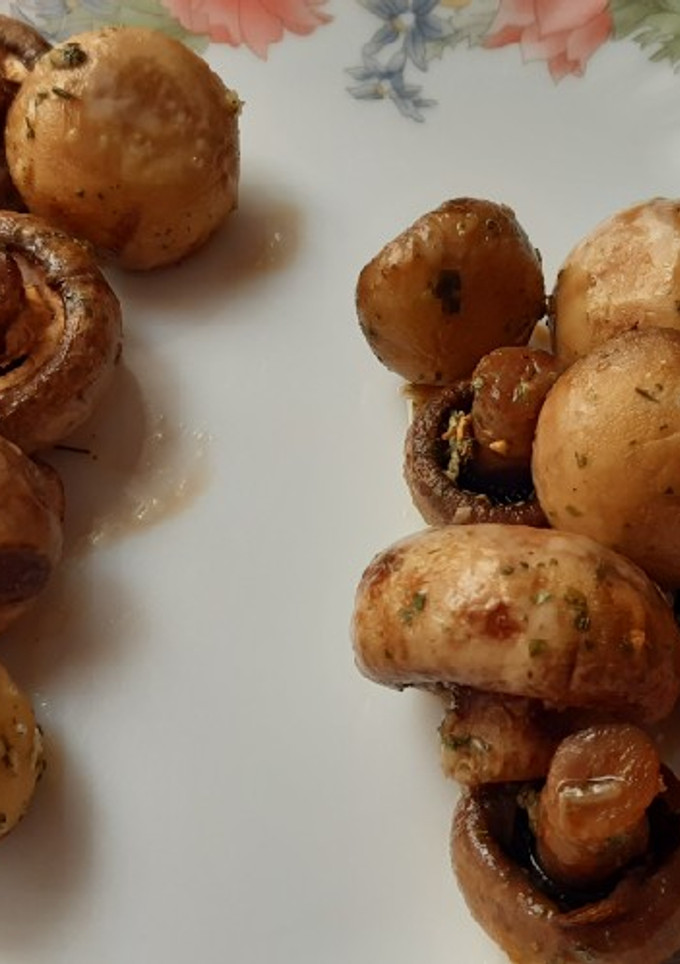 Una foto de Champiñones al ajillo en airfryer