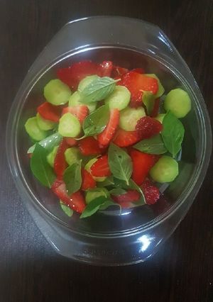 عکسی از دستور سالاد بهاری