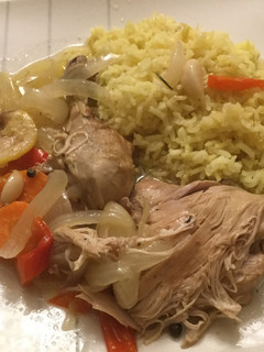 Una foto de Escabeche de pollo con limón como lo hacía mi abuela
