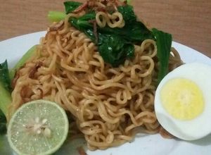 Foto resep Mie Instan ABC Rasa Ayam Pedas Limau ala Chef Abhu