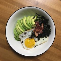A picture of Avocado rice.