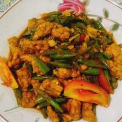 รูปของ 21. Oseng Buncis Tempe