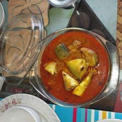 A picture of Fish curry.