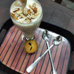 A picture of Chikoo -Vanilla Coolent.
