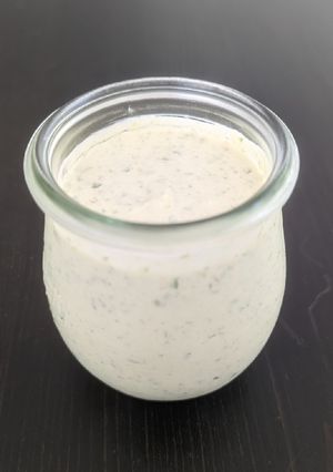 A picture of Tartare sauce.