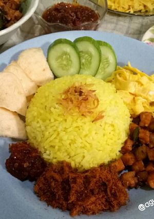 Foto resep 141. Nasi Kuning Rice Cooker