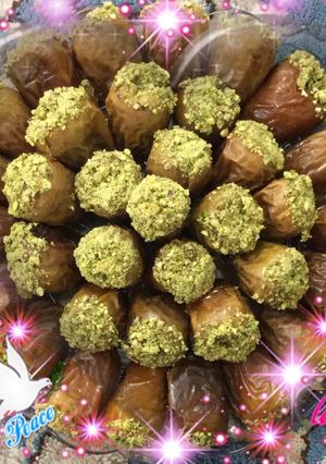 صورة لوصفة تمر محشو باللوز