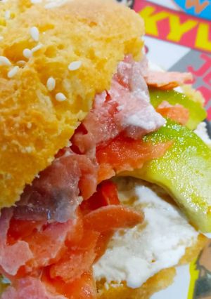 Foto resep Keto Bagel Smoked Salmon