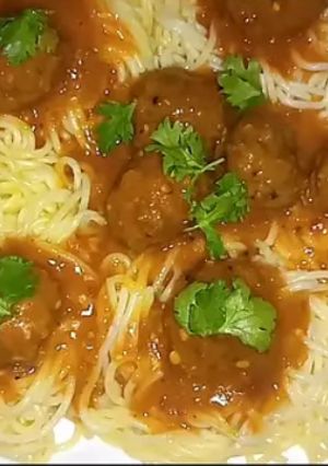 A picture of Meat Ball Spaghetti.