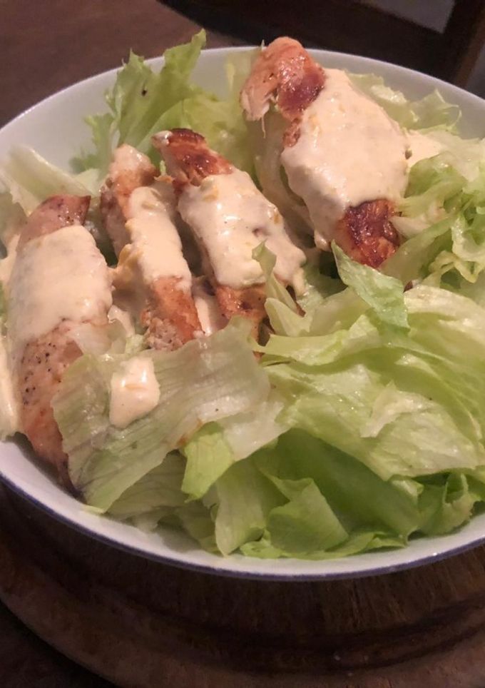 Low-carb Ceasar Salat 🥗 Rezepthauptbild