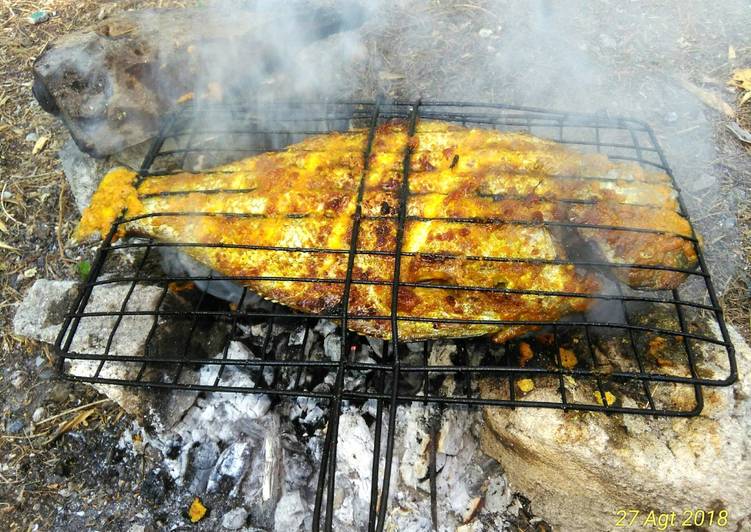 Bumbu meracik Ikan Bakar Bumbu Woku Lezat