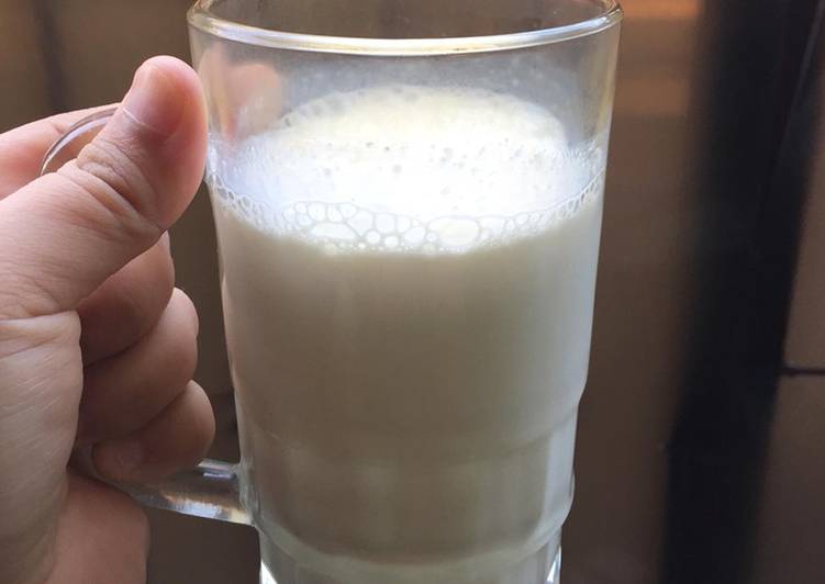 Susu Pisang / Banana Milkshake (Diet ala2)
