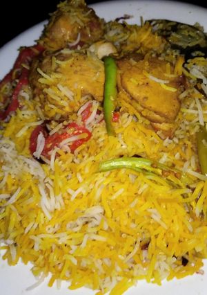 A picture of Tikka biryani.