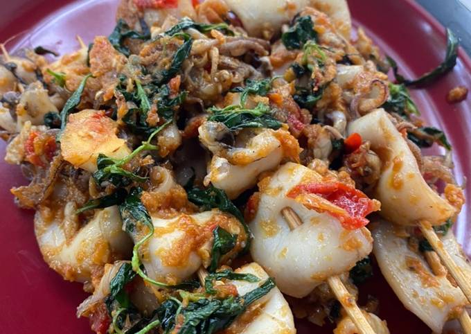 Wajib coba! Bagaimana cara buat Sate Cumi Bumbu Kemangi  gurih