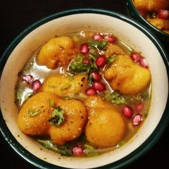 A picture of Pani Phulki.