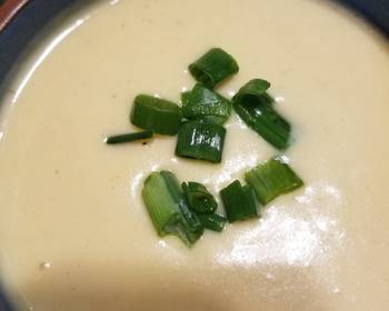 Easy Serving Recipe Cheesy Cauliflower and Potato Soup Delicious Steady