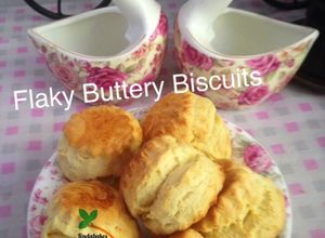 Hình của món Flaky Buttery Biscuits.