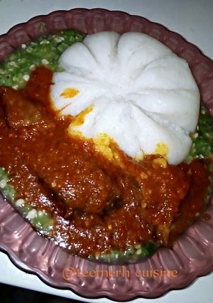 A picture of Buka stew and okra soup.