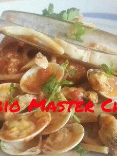 Foto di Spaghetti Integrali con Cozze, Vongole, Cannolicchi e Pomodorini