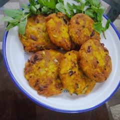 Aloo k tikiyan🥔 A picture of Aloo k tikiyan🥔.