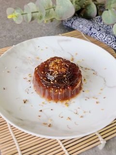 烏龍茶桂花椰糖果凍月餅 的食譜成品照片