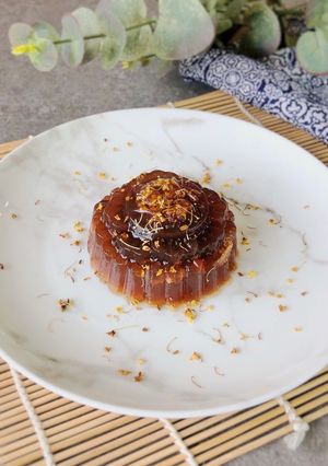 烏龍茶桂花椰糖果凍月餅 的食譜成品照片