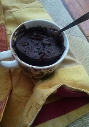 Una foto de Mug cake de chocolate y avellanas 1:30 segundos en microondas