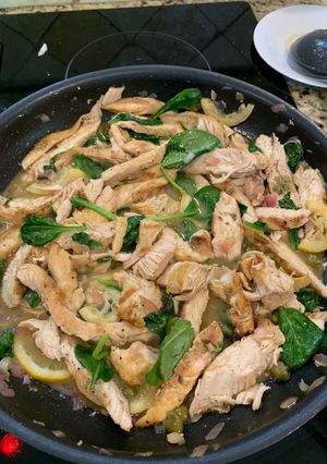 A picture of Lemon Butter Chicken Pasta.